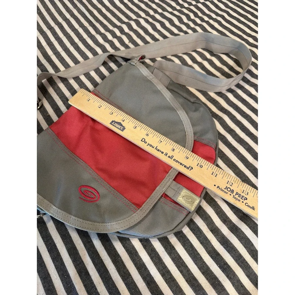 Timbuk2 Gray Red Nylon Messenger Bag‎ Small Crossbody Adjustable Strap SF Logo